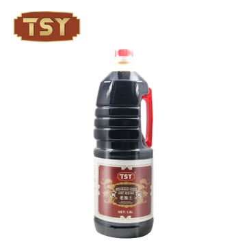 1.8L زجاجة البلاستيك غير المعدلة وراثيًا 100 ٪ صلصة الصويا الداكنة بشكل طبيعي للمعكرونة المقلية